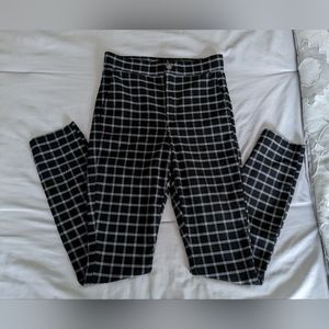 Hollister XS plaid pants